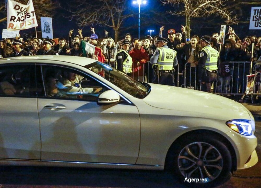 Noi proteste la adresa lui Donald Trump in SUA. Miliardarul si-a anulat un miting 