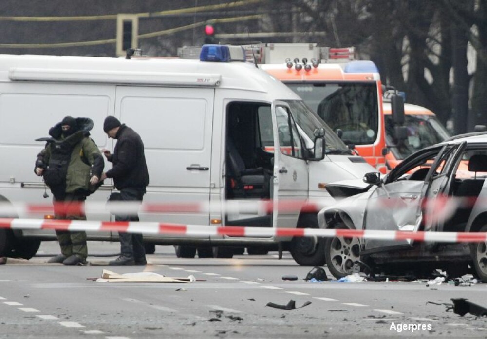 O masina a explodat in Berlin, dupa detonarea unui dispozitiv exploziv. Soferul a murit. FOTO si VIDEO - Imaginea 5