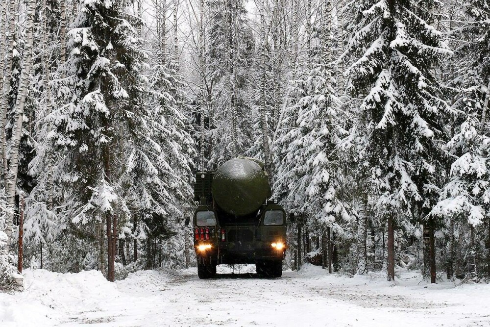 Kremlinul ar fi încălcat tratatul nuclear. Test cu racheta ce poate lovi oriunde în Europa - Imaginea 1