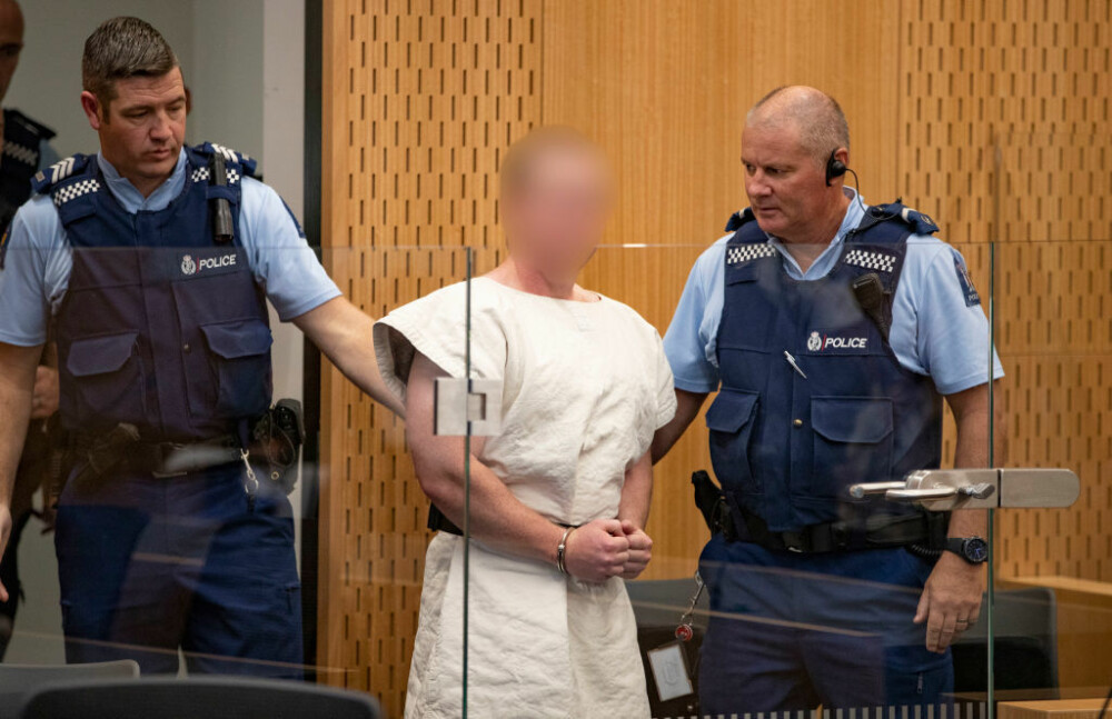 Atacatorul din Noua Zeelandă, acuzat oficial de crimă. Semnul arătat în fața instanței - Imaginea 3