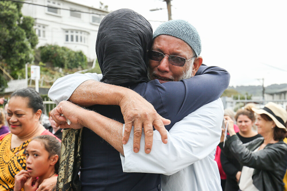 Gestul emoționant făcut de premierul Noii Zeelande, după atacul de la Christchurch - Imaginea 3