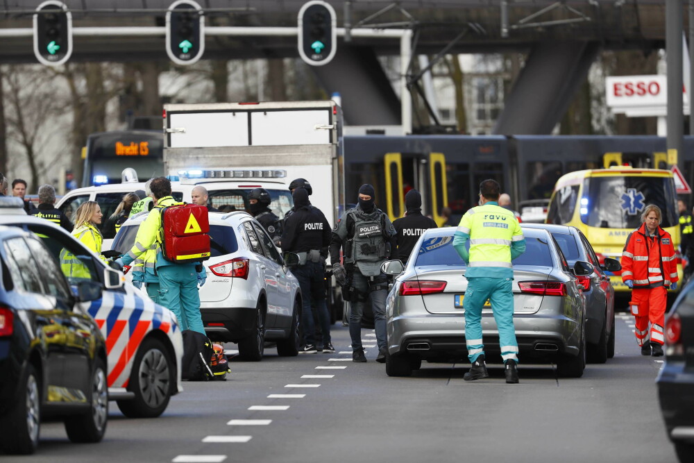 Atac armat în Olanda. Primele mărturii: ”Am dus o femeie plină de sânge în mașina mea” - Imaginea 6