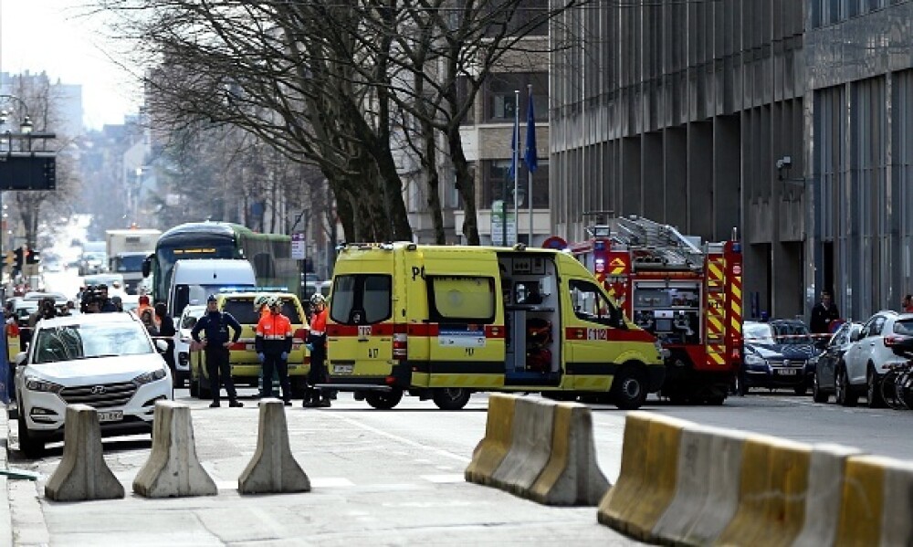 Ameninţare cu bombă în Bruxelles, lângă un sediu al Comisiei Europene. Ce a găsit poliţia - Imaginea 12