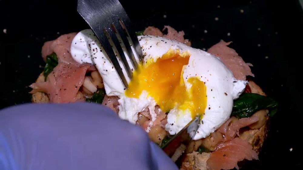 Românii mănâcă lunar 240 de milioane de ouă. Sfatul medicilor - Imaginea 4