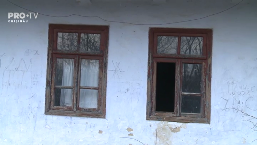 Satul din Moldova unde a mai rămas doar o pisică. Ultimii localnici s-au ucis între ei - Imaginea 3