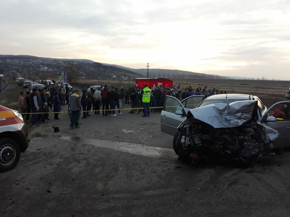 Accident grav în județul Vaslui, în care 2 persoane au murit. A fost activat planul roșu VIDEO - Imaginea 4
