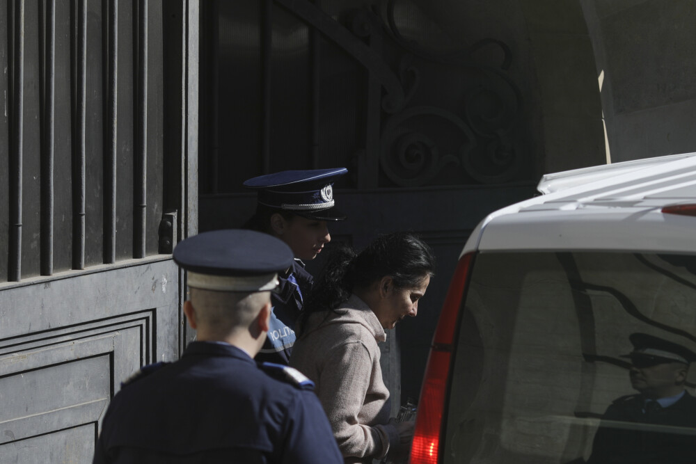 Sorina Pintea a fost eliberată din arest. Avocatul ei spune că va fi internată în spital - Imaginea 1