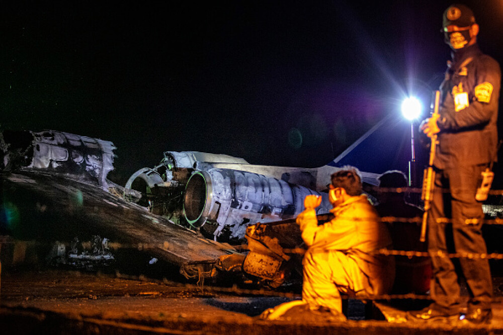 Un avion pentru evacuări militare s-a prăbușit în Filipine. Opt morți - Imaginea 6