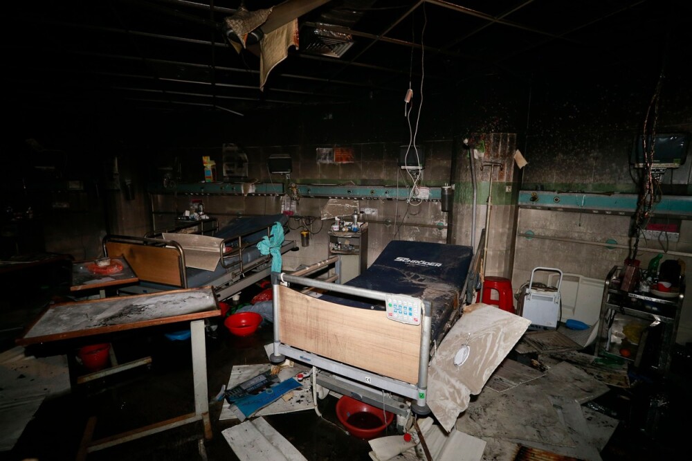 VIDEO. Incendiu într-un spital din Bangladesh. Trei pacienți cu Covid-19 au murit în secția ATI - Imaginea 3