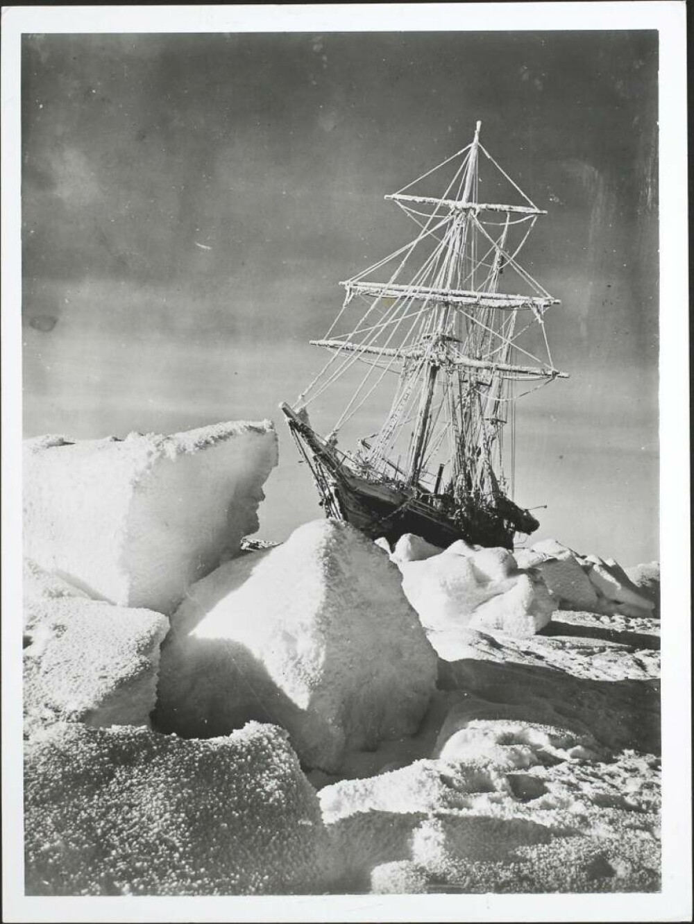 Epava Endurance, nava exploratorului britanic Ernest Shackleton, descoperită în largul Antarcticii - Imaginea 2