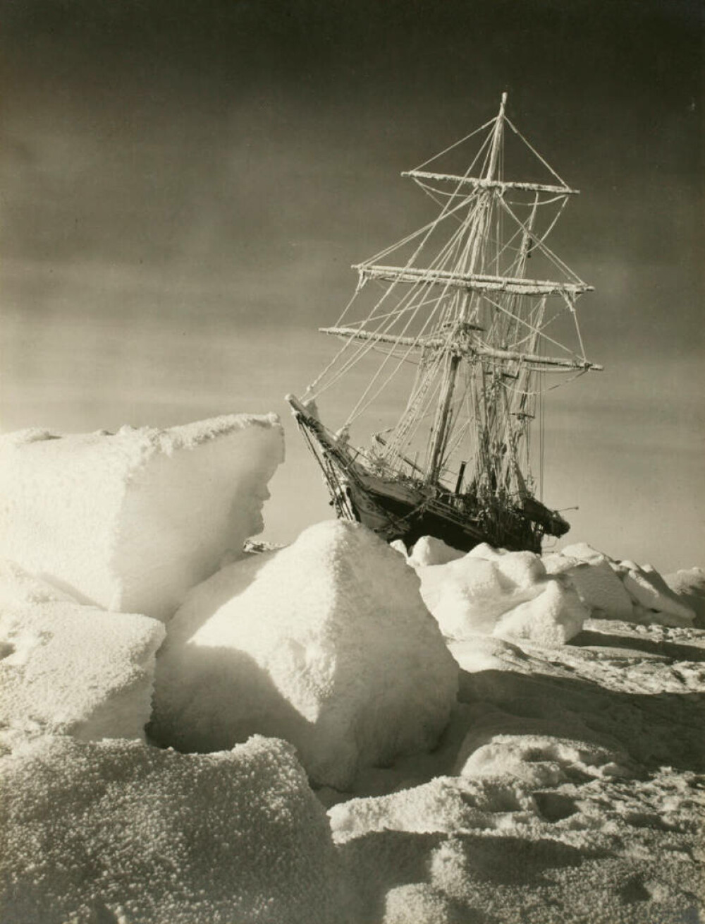Epava Endurance, nava exploratorului britanic Ernest Shackleton, descoperită în largul Antarcticii - Imaginea 6