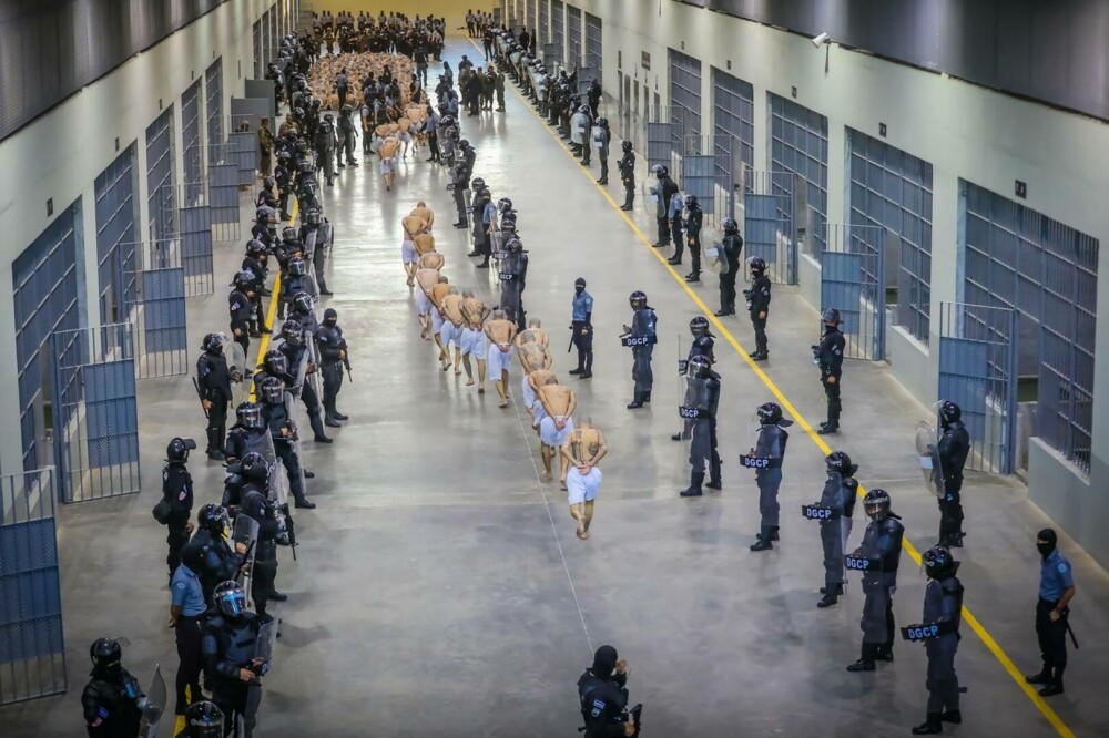 Condițiile îngrozitoare în care stau mii de deținuți într-una dintre cele mai mari închisori | GALERIE FOTO - Imaginea 7