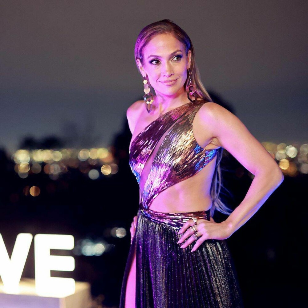 Jennifer Lopez lansează în februarie primul său album din ultimii 10 ani, „This is Me… Now” - Imaginea 25