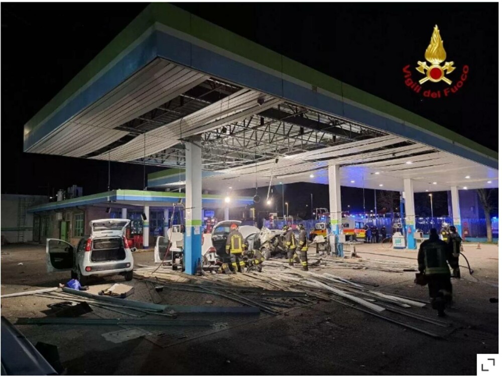 O butelie GPL a explodat într-o benzinărie, în timp ce un șofer alimenta: 4 victime, dintre care una în stare critică. FOTO - Imaginea 1