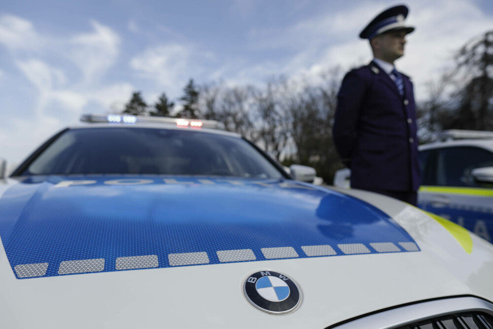 BMW-urile din achiziția anchetată de Parchetul European, prezentate la Ziua Poliției Române. Cât au costat GALERIE FOTO - Imaginea 2