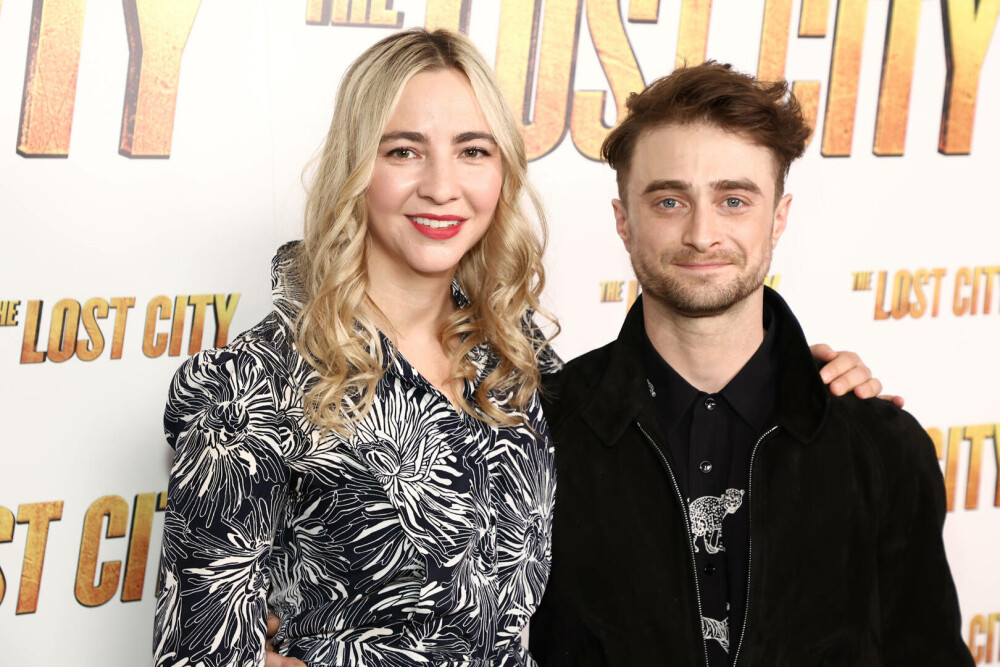 Daniel Radcliffe, starul din Harry Potter, şi partenera sa, Erin Darke, vor deveni părinţi pentru prima oară | GALERIE FOTO - Imaginea 1