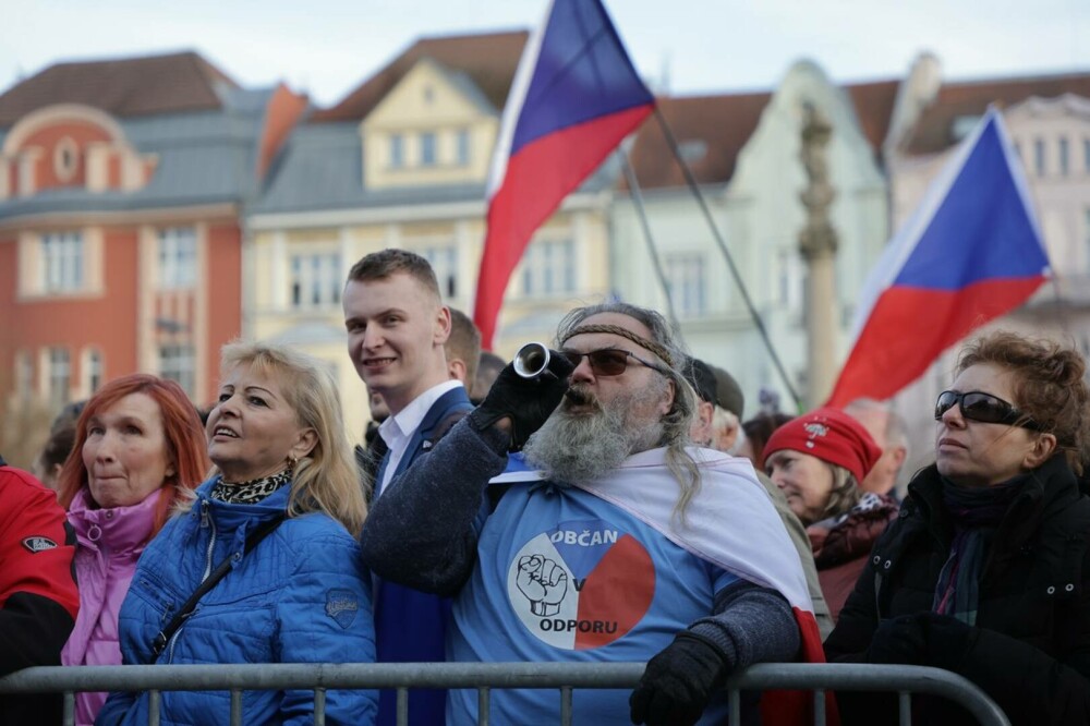 După Franța, și Cehia vrea să majoreze vârsta de pensionare. În Praga au început proteste împotriva reformei | GALERIE FOTO - Imaginea 1