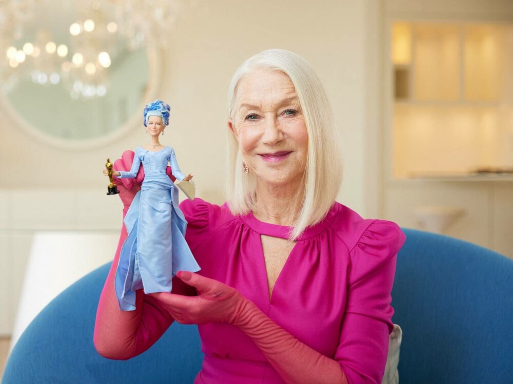 Papușa Barbie a împlinit 65 de ani. Prin câte schimbări a trecut una dintre jucăriile preferate ale copiilor. FOTO - Imaginea 12