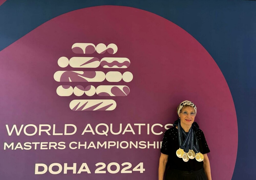 O sportivă de 81 de ani din Cluj a câștigat 4 medalii de aur la Campionatele Mondiale de Natație de la Doha | FOTO - Imaginea 4