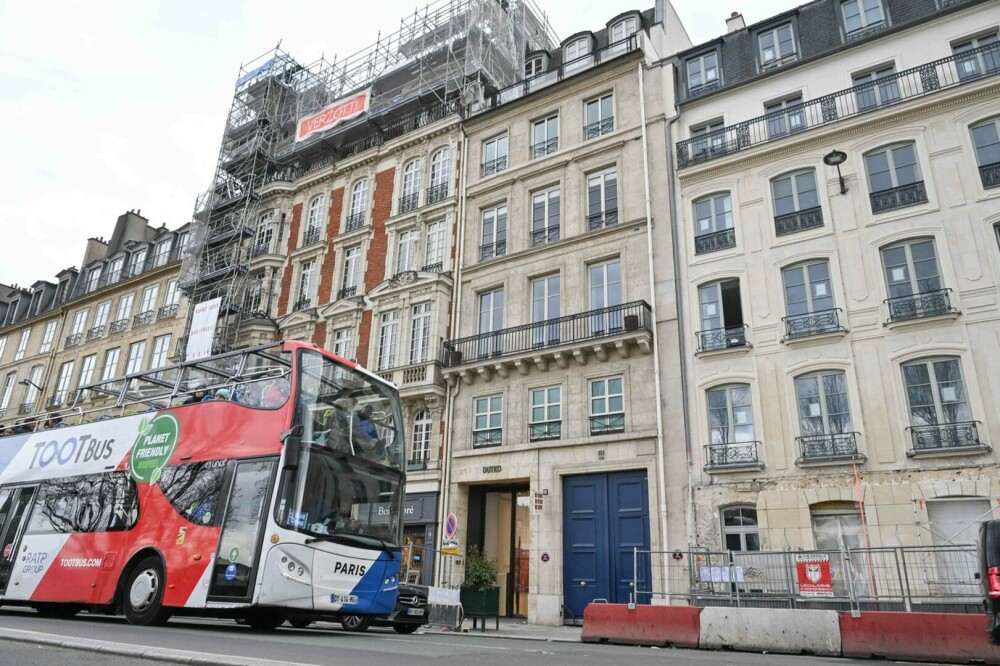 Apartamentul din Paris al lui Karl Lagerfeld va fi scos la licitaţie în 26 martie. Care este prețul de pornire. FOTO - Imaginea 3