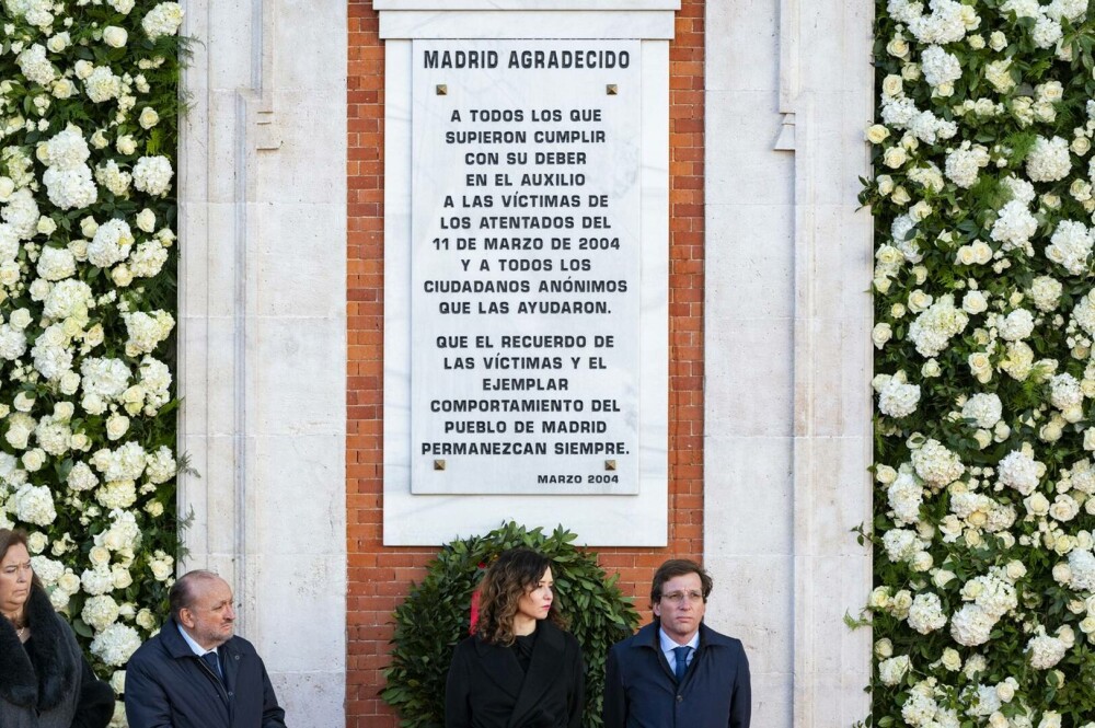 20 de ani de la atentatele de la Madrid, în care au murit şi români. Spania şi Europa aduc un omagiu victimelor. GALERIE FOTO - Imaginea 5