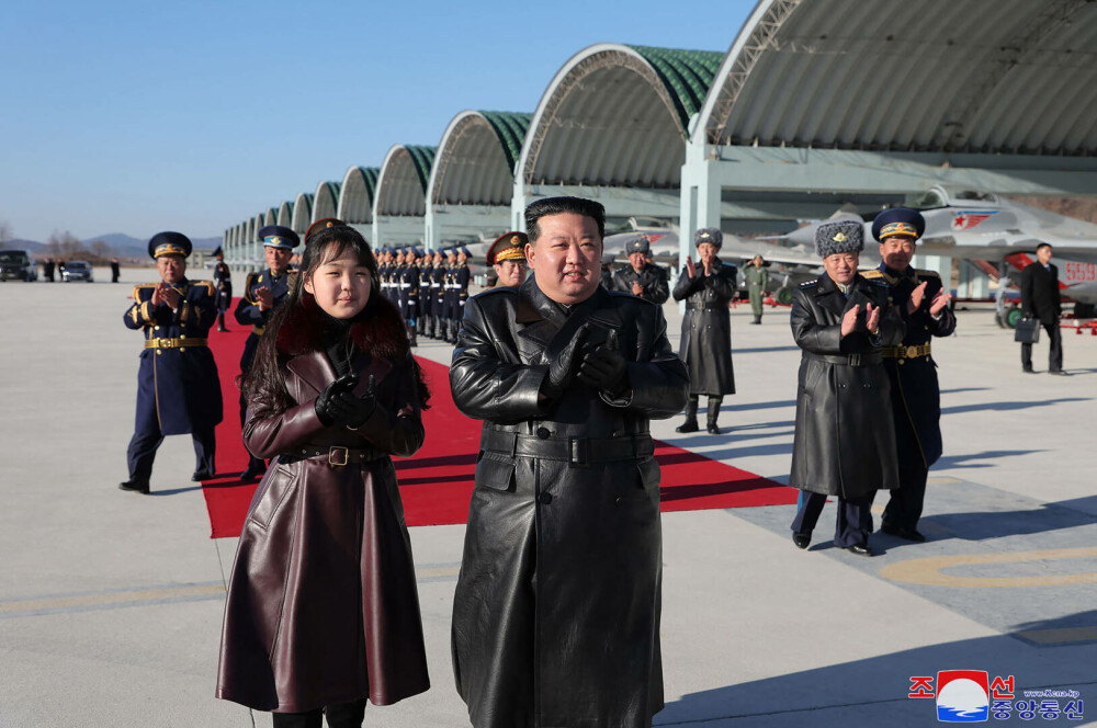 Pe cine a ales Kim Jong Un să-i succeadă la putere. Anunțul făcut de Ministerul sud-coreean al Unificării. FOTO - Imaginea 3