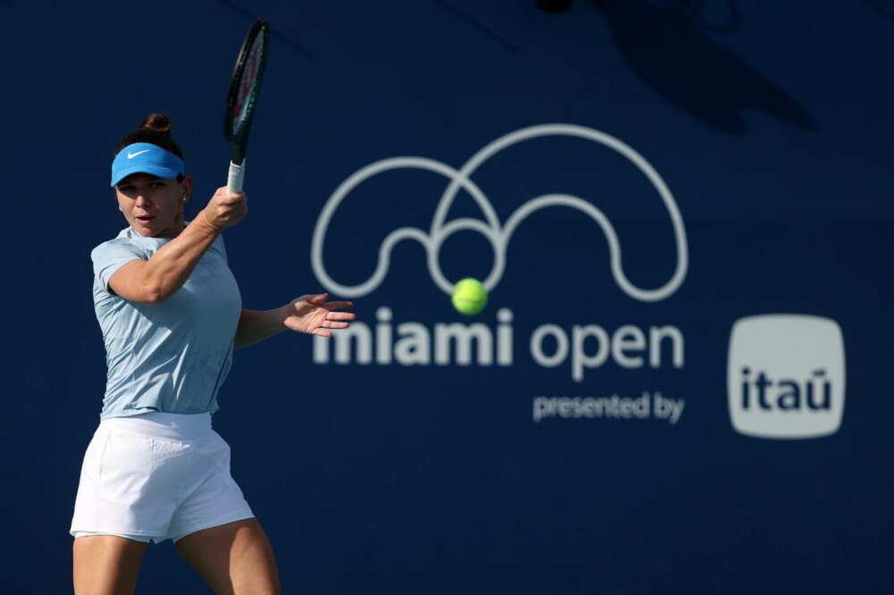 Simona Halep a fost eliminată în primul tur la Miami Open, după două ore de luptă cu Paula Badosa - Imaginea 3
