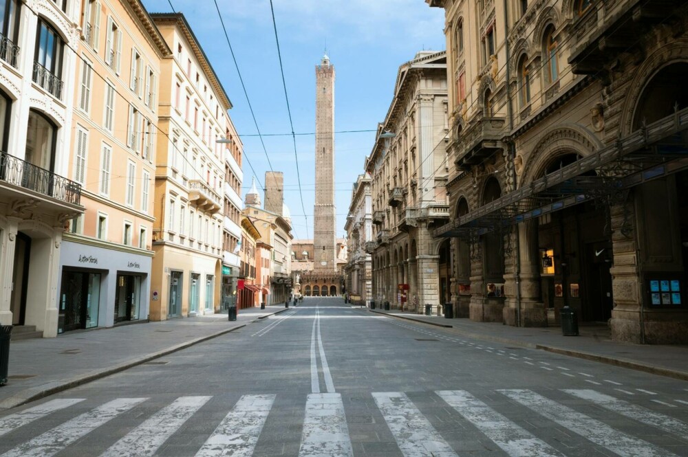 Turnul înclinat din Italia care s-ar putea prăbuși. Oficialii încearcă să-l mențină ridicat | GALERIE FOTO - Imaginea 6