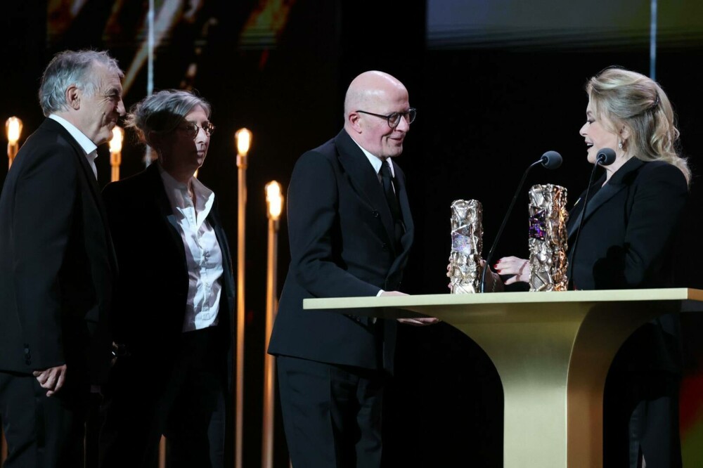 Catherine Deneuve a dedicat Ucrainei cea de-a 50-a ediţie a Premiilor César. FOTO&VIDEO - Imaginea 7