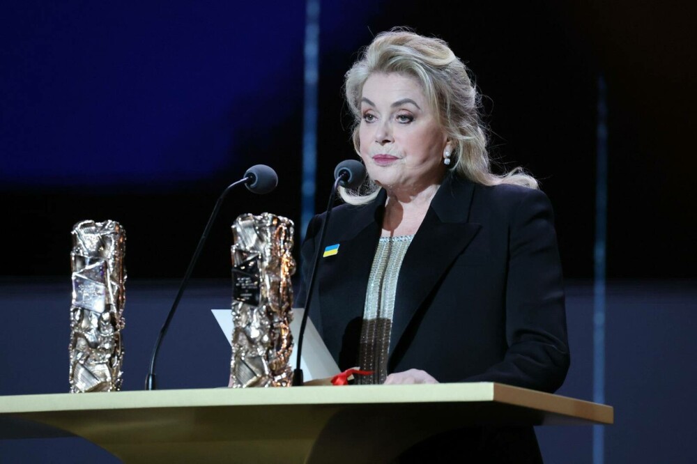 Catherine Deneuve a dedicat Ucrainei cea de-a 50-a ediţie a Premiilor César. FOTO&VIDEO - Imaginea 10