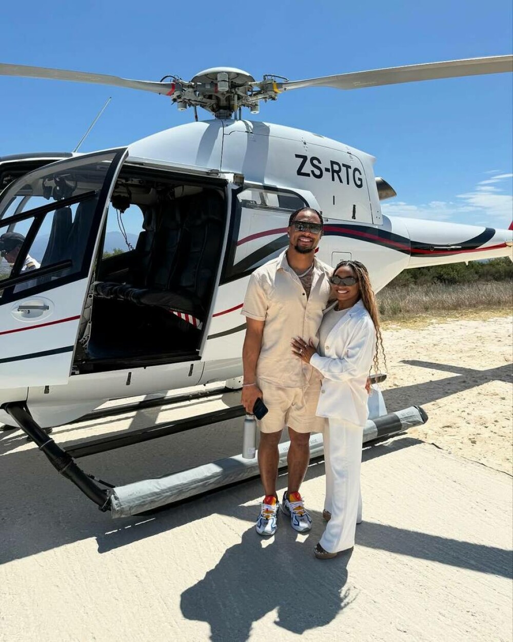 Simone Biles și Jonathan Owens, lună de miere în Africa de Sud. Imagini inedite cu animale sălbatice. FOTO - Imaginea 2