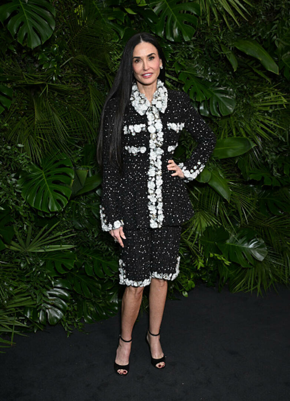 Strălucire și eleganță la cina nominalizaților la Premiile Oscar 2025. Vedetele care au atras toate privirile. GALERIE FOTO - Imaginea 12