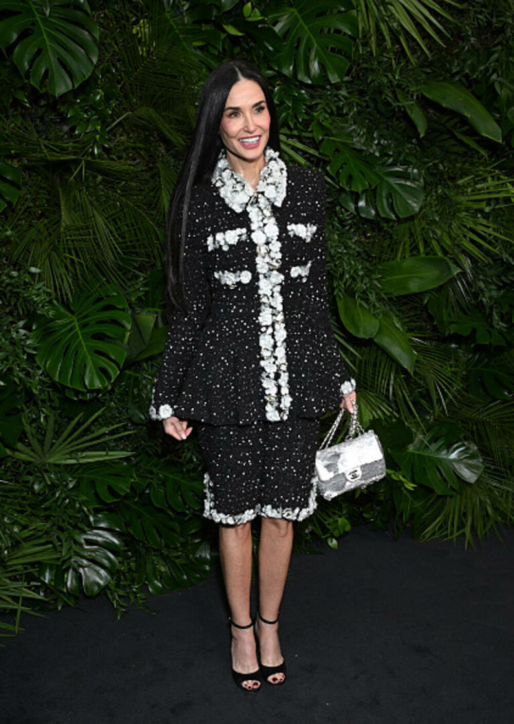 Strălucire și eleganță la cina nominalizaților la Premiile Oscar 2025. Vedetele care au atras toate privirile. GALERIE FOTO - Imaginea 16