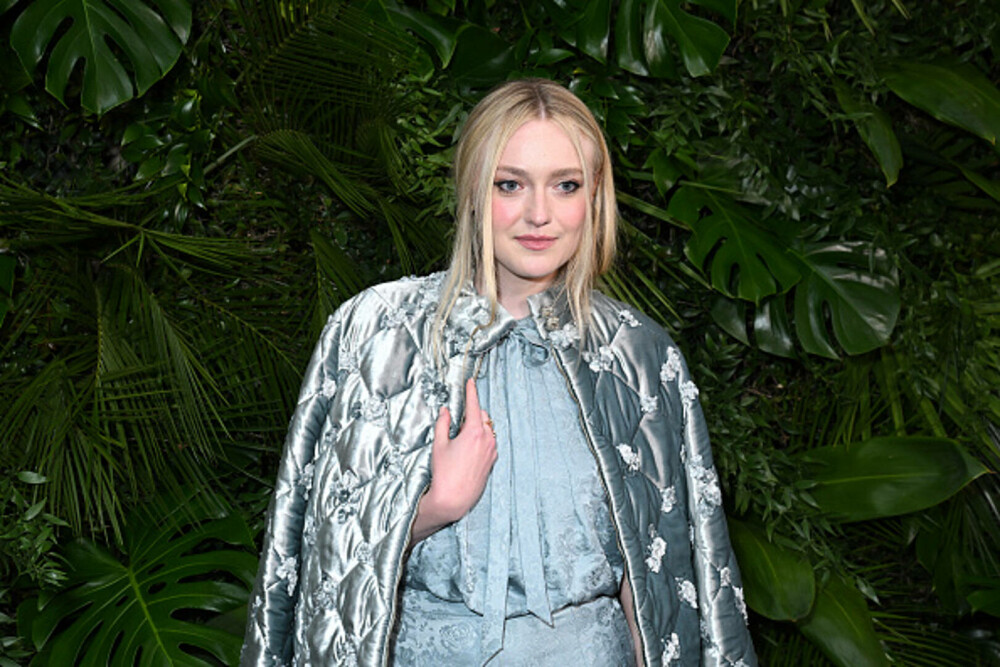 Strălucire și eleganță la cina nominalizaților la Premiile Oscar 2025. Vedetele care au atras toate privirile. GALERIE FOTO - Imaginea 27