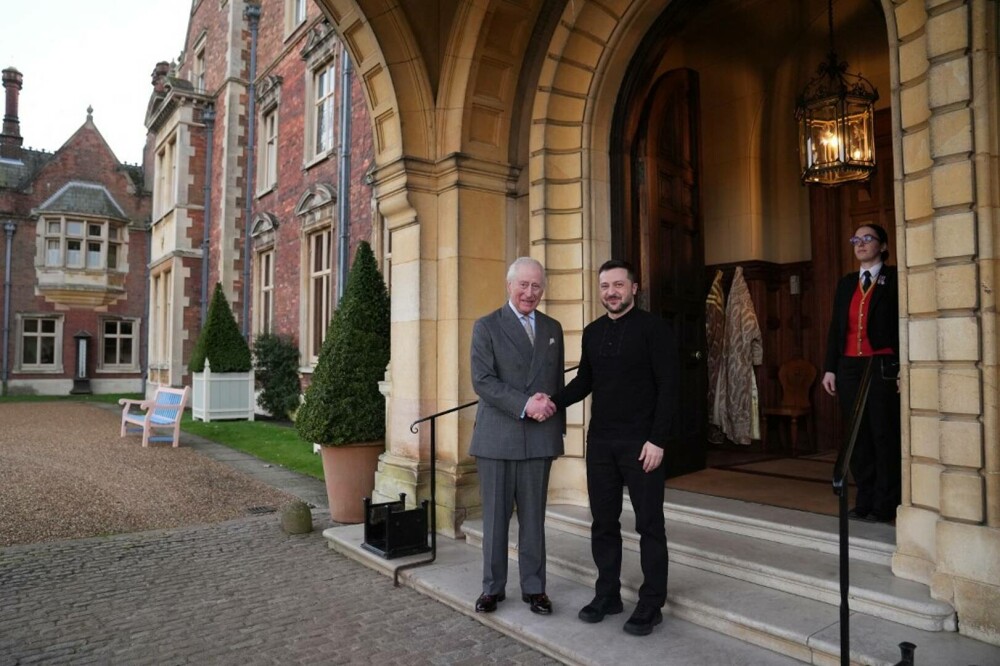 Cei ”4 pași necesari pentru a ajuta Ucraina”. Anunțul premierului Marii Britanii, după summit-ul cu liderii europeni - Imaginea 12