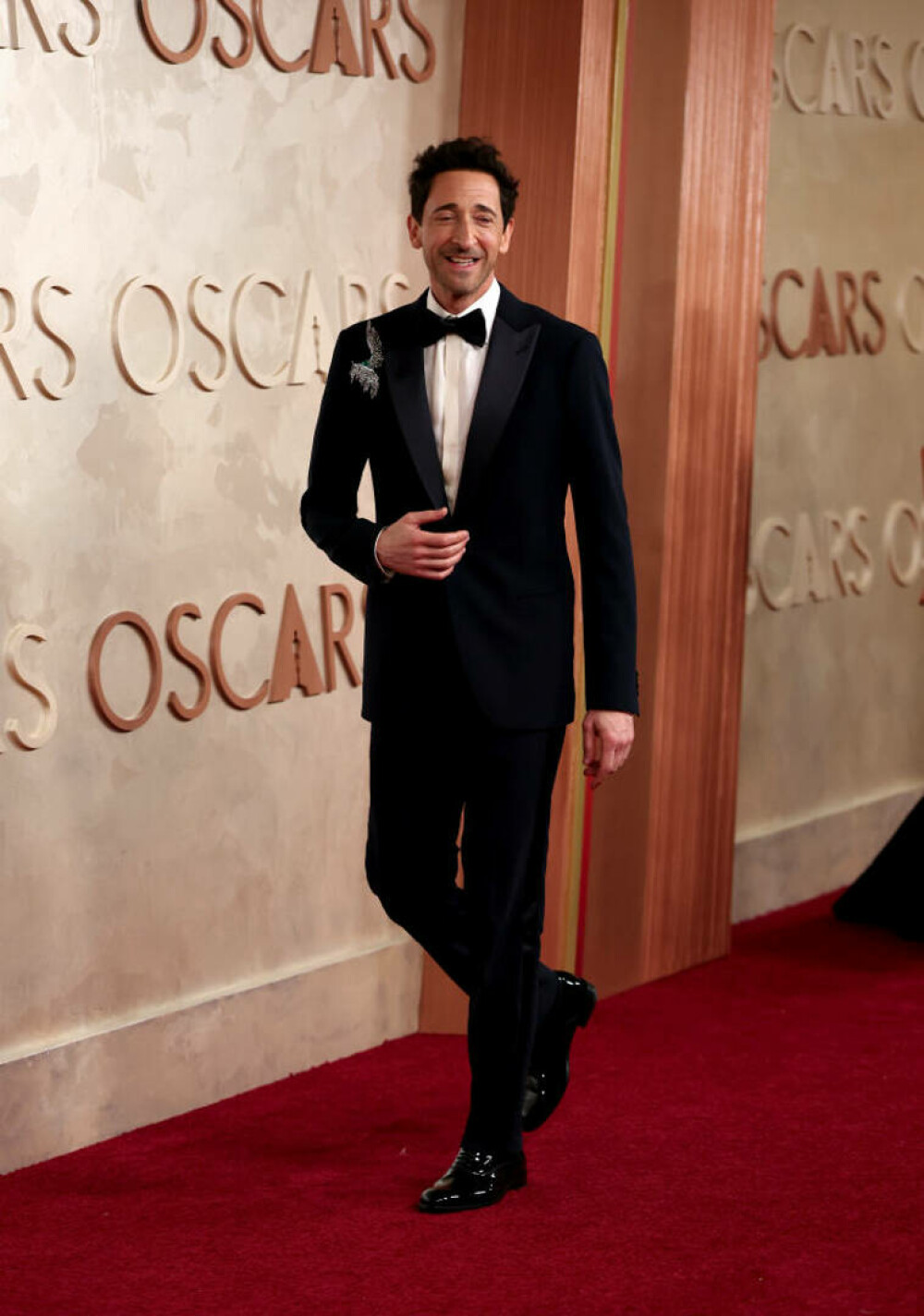 Oscar 2025: Cele mai spectaculoase ținute ale vedetelor de pe covorul roșu de la Oscar 2025 - GALERIE FOTO - Imaginea 5