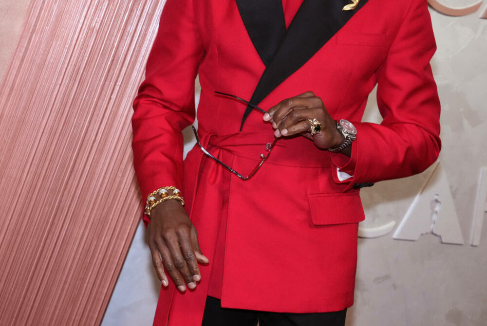 Oscar 2025: Cele mai spectaculoase ținute ale vedetelor de pe covorul roșu de la Oscar 2025 - GALERIE FOTO - Imaginea 10