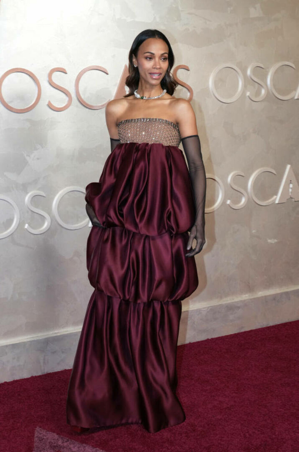 Oscar 2025: Cele mai spectaculoase ținute ale vedetelor de pe covorul roșu de la Oscar 2025 - GALERIE FOTO - Imaginea 23