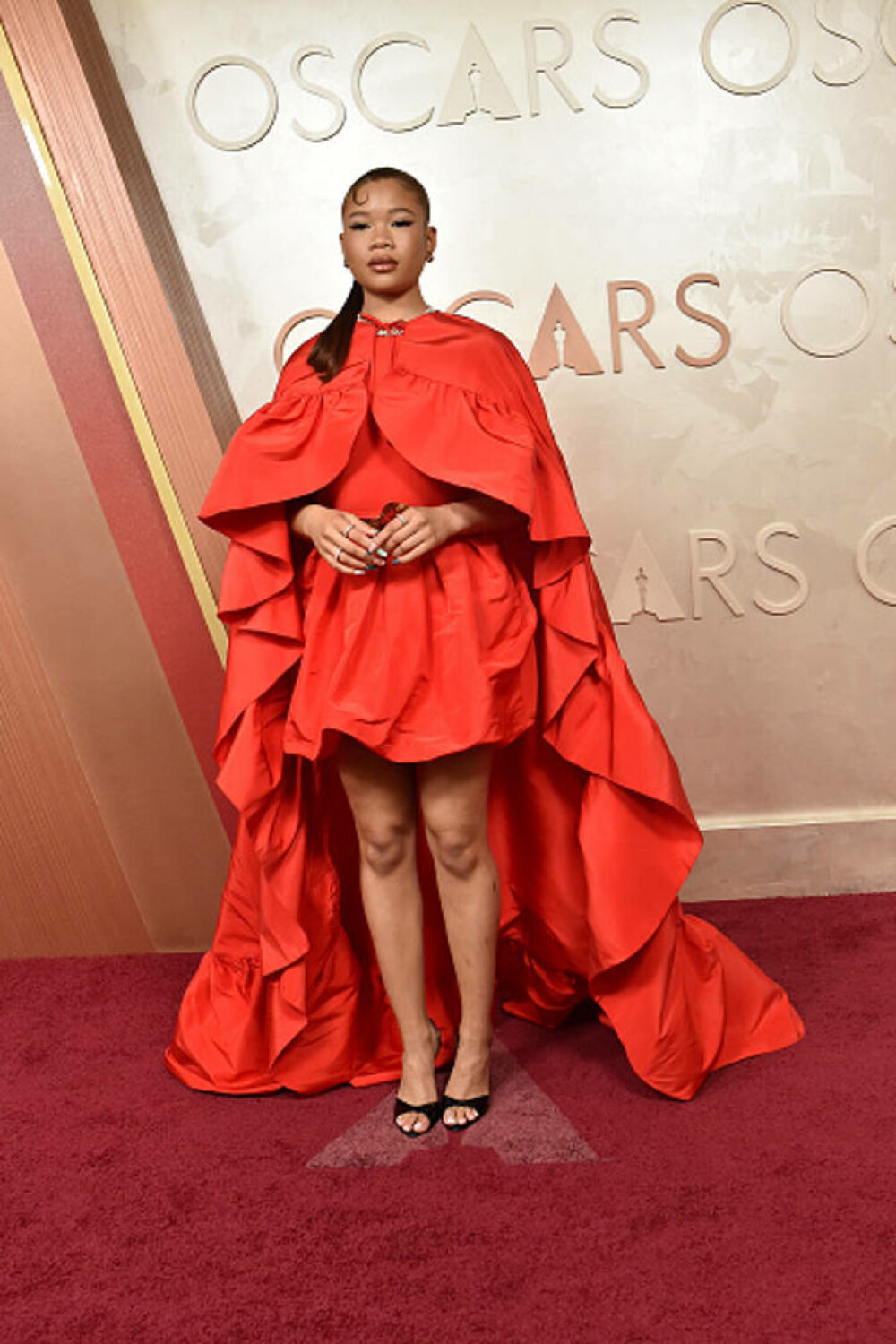 Cele mai neinspirate ținute purtate la Premiile Oscar 2025. Vedetele care au dezamăgit pe covorul roșu. GALERIE FOTO - Imaginea 43