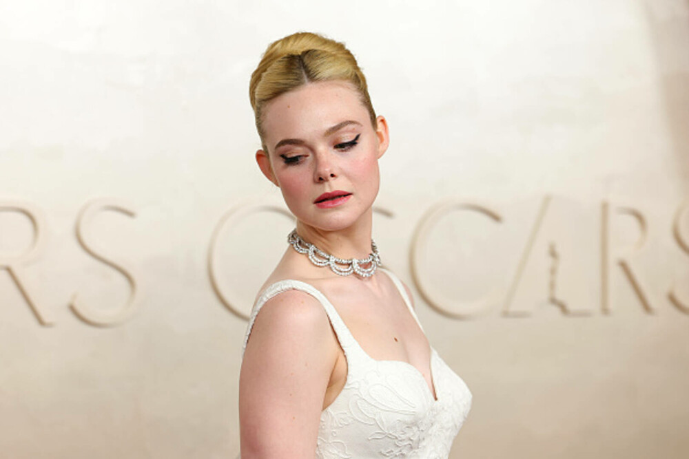 Cele mai neinspirate ținute purtate la Premiile Oscar 2025. Vedetele care au dezamăgit pe covorul roșu. GALERIE FOTO - Imaginea 102