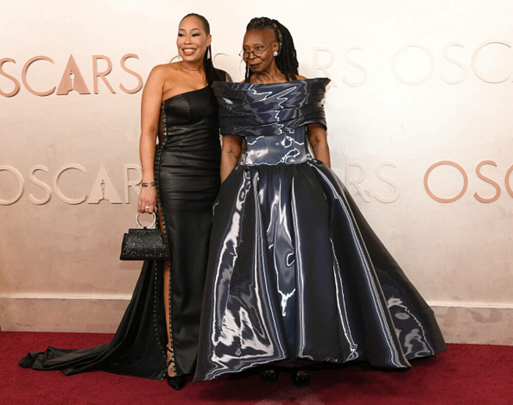 Cele mai neinspirate ținute purtate la Premiile Oscar 2025. Vedetele care au dezamăgit pe covorul roșu. GALERIE FOTO - Imaginea 110