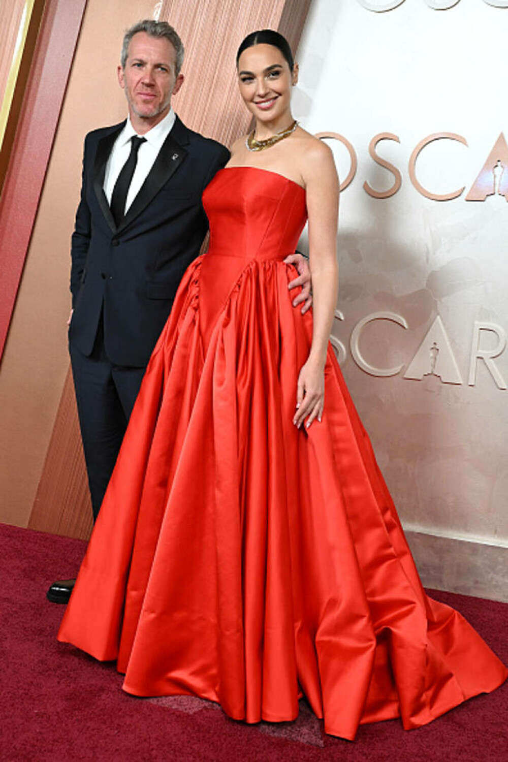 Premiile Oscar 2025. Cele mai îndrăgite cupluri și momentele lor romantice de pe covorul roșu. GALERIE FOTO - Imaginea 3