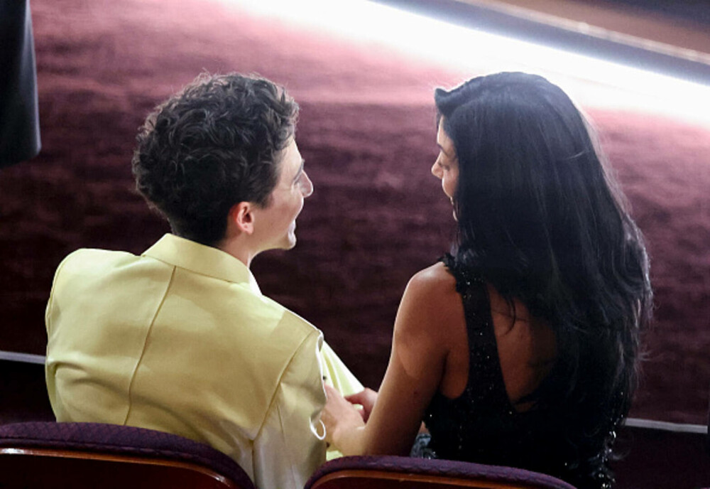 Premiile Oscar 2025. Cele mai îndrăgite cupluri și momentele lor romantice de pe covorul roșu. GALERIE FOTO - Imaginea 7