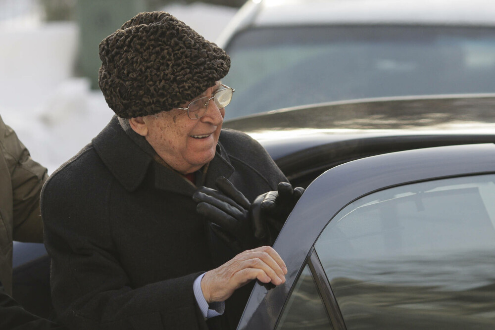 Ion Iliescu împlinește 95 de ani. Care este starea sa de sănătate. Cea mai recentă apariție a fostului președinte | FOTO - Imaginea 13