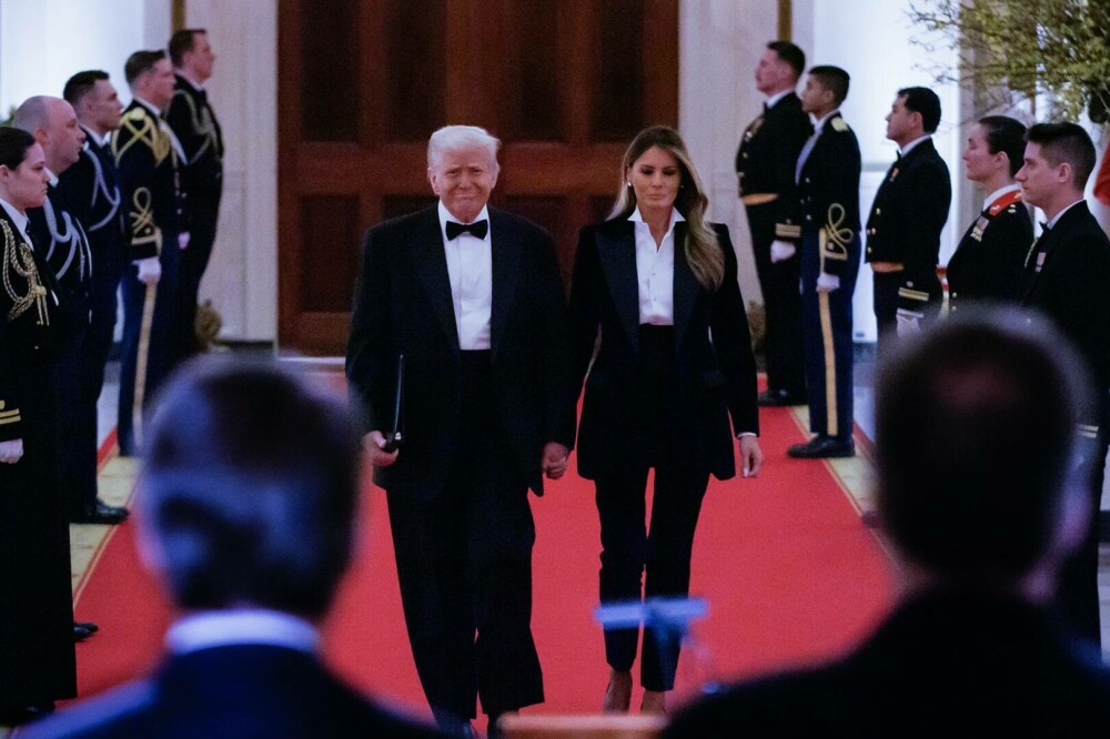 Un biograf spune că Trump s-a despărțit de Prima Doamnă, Melania. Reacția vehementă a Casei Albe - Imaginea 30