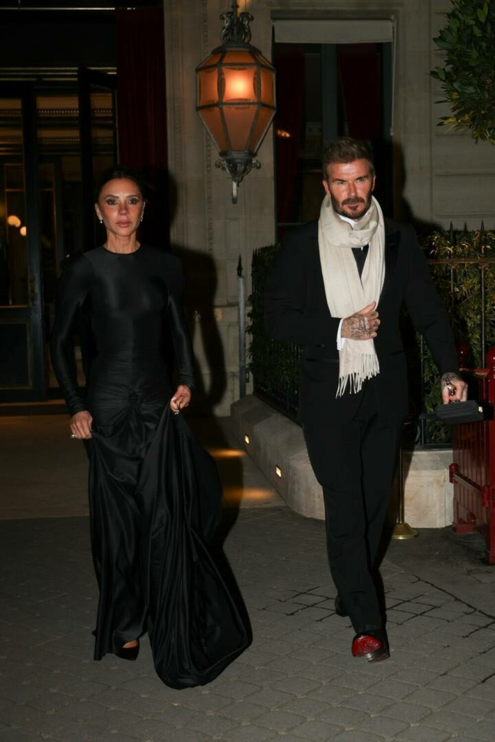 David Beckham și Victoria Beckham, plini de eleganță și rafinament, la Grand Fashion Dinner din Paris. FOTO - Imaginea 3