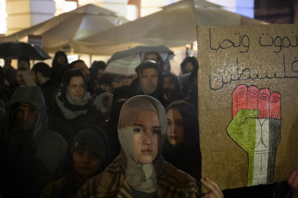 Frumusețea fără frontiere. O poveste scrisă pe chipurile femeilor din întreaga lume. GALERIE FOTO - Imaginea 27