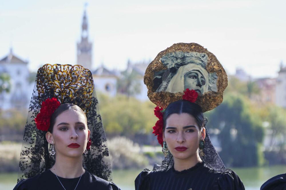 Frumusețea fără frontiere. O poveste scrisă pe chipurile femeilor din întreaga lume. GALERIE FOTO - Imaginea 33