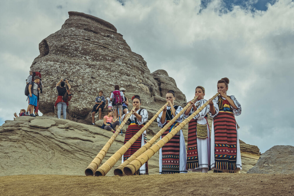 Frumusețea fără frontiere. O poveste scrisă pe chipurile femeilor din întreaga lume. GALERIE FOTO - Imaginea 38