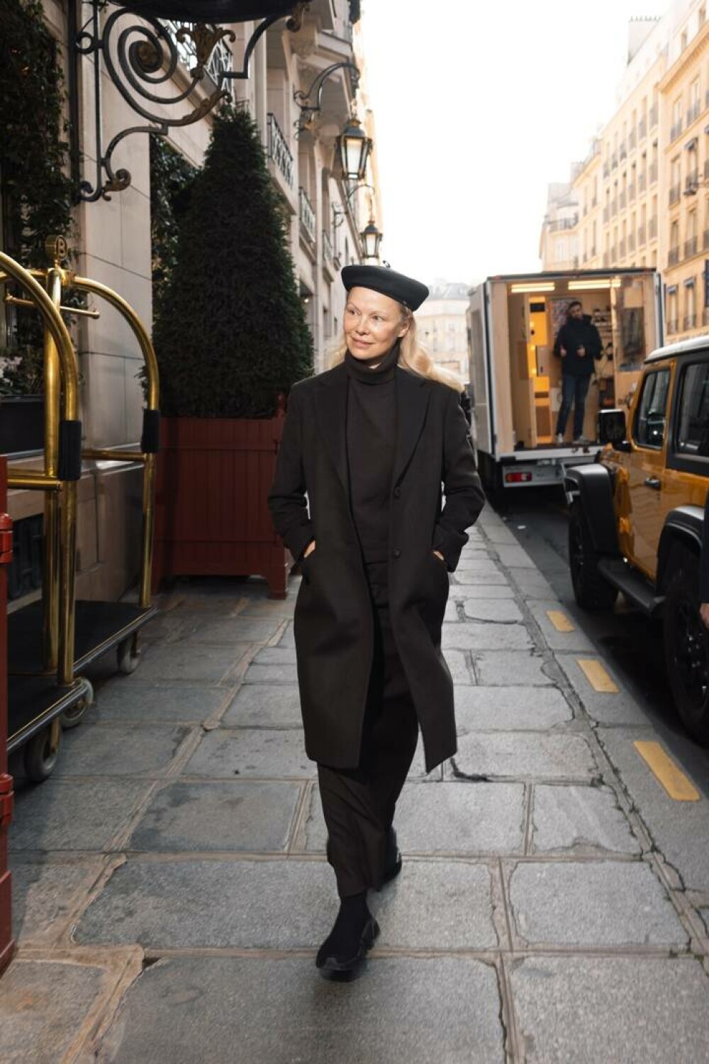 Pamela Anderson despre rolul din „The Last Showgirl”: „Am crezut că era sfârșitul” | GALERIE FOTO - Imaginea 31